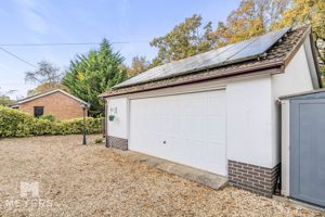 Detached Triple Sized Garage- click for photo gallery